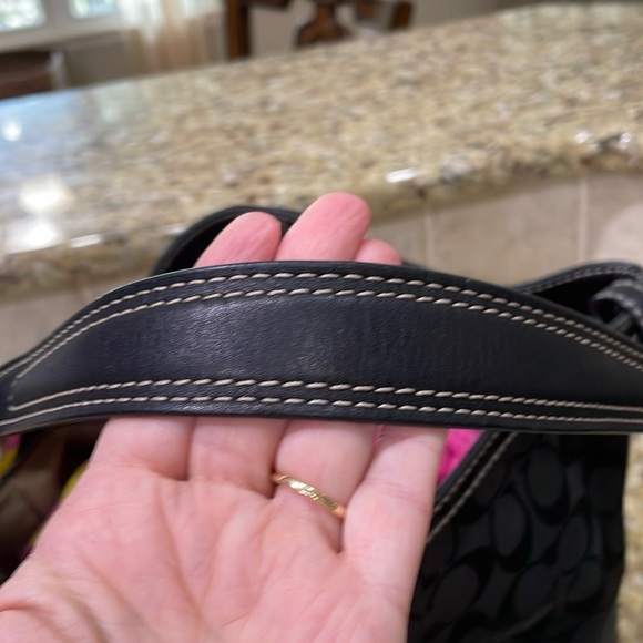 🖤COACH black signature canvas and leather bucket bag. - Picture 5 of 15